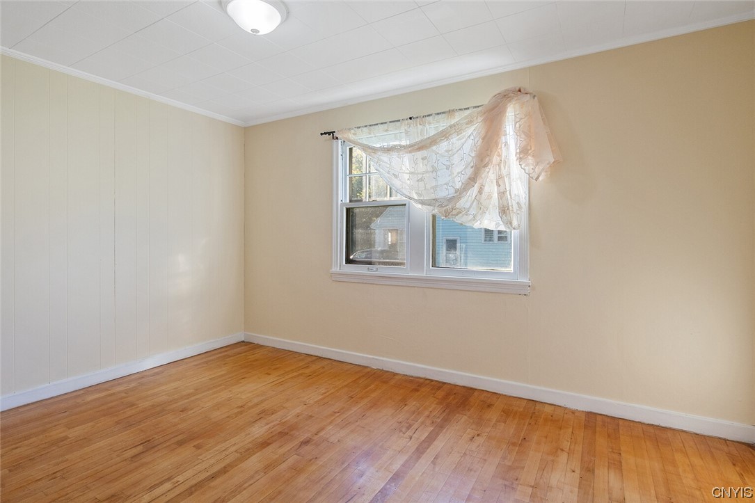 132 Ruth Avenue Syracuse, NY 13210 - Photo 17 of 36