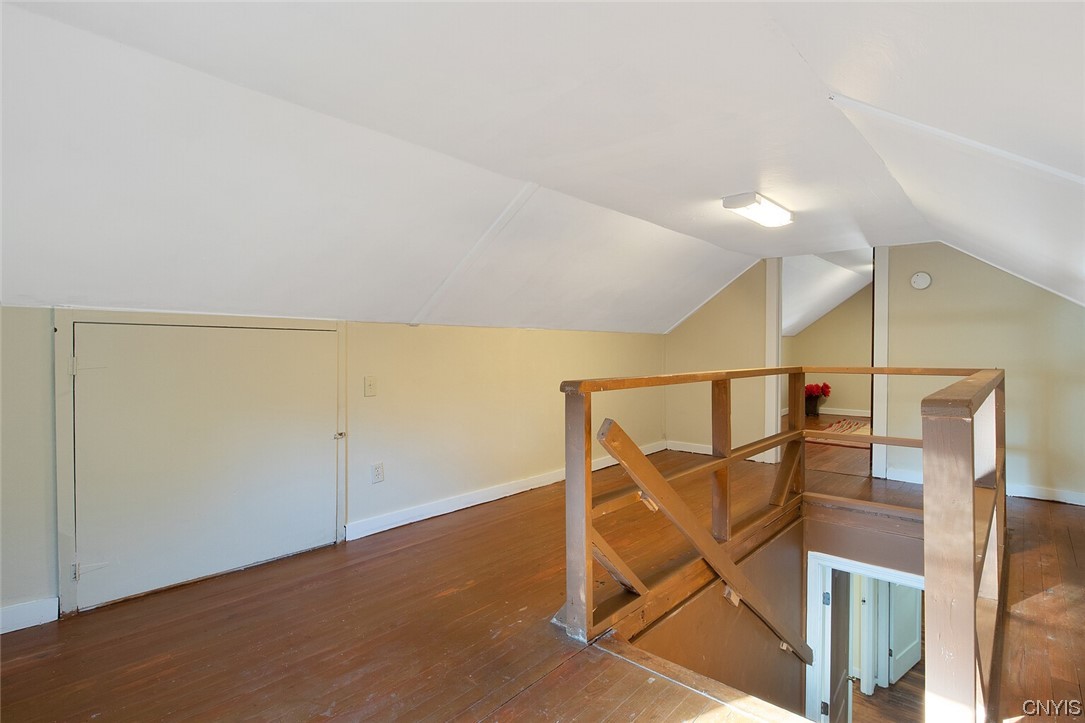 132 Ruth Avenue Syracuse, NY 13210 - Photo 26 of 36