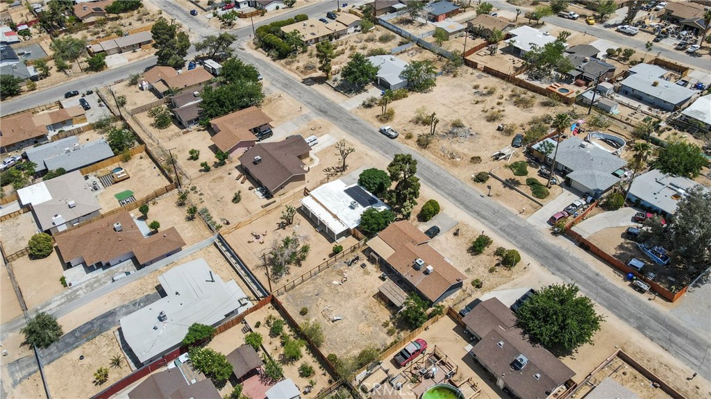 61516 Valley View Drive Joshua Tree, CA 92252 - Photo 29 of 38 an aerial view of a city