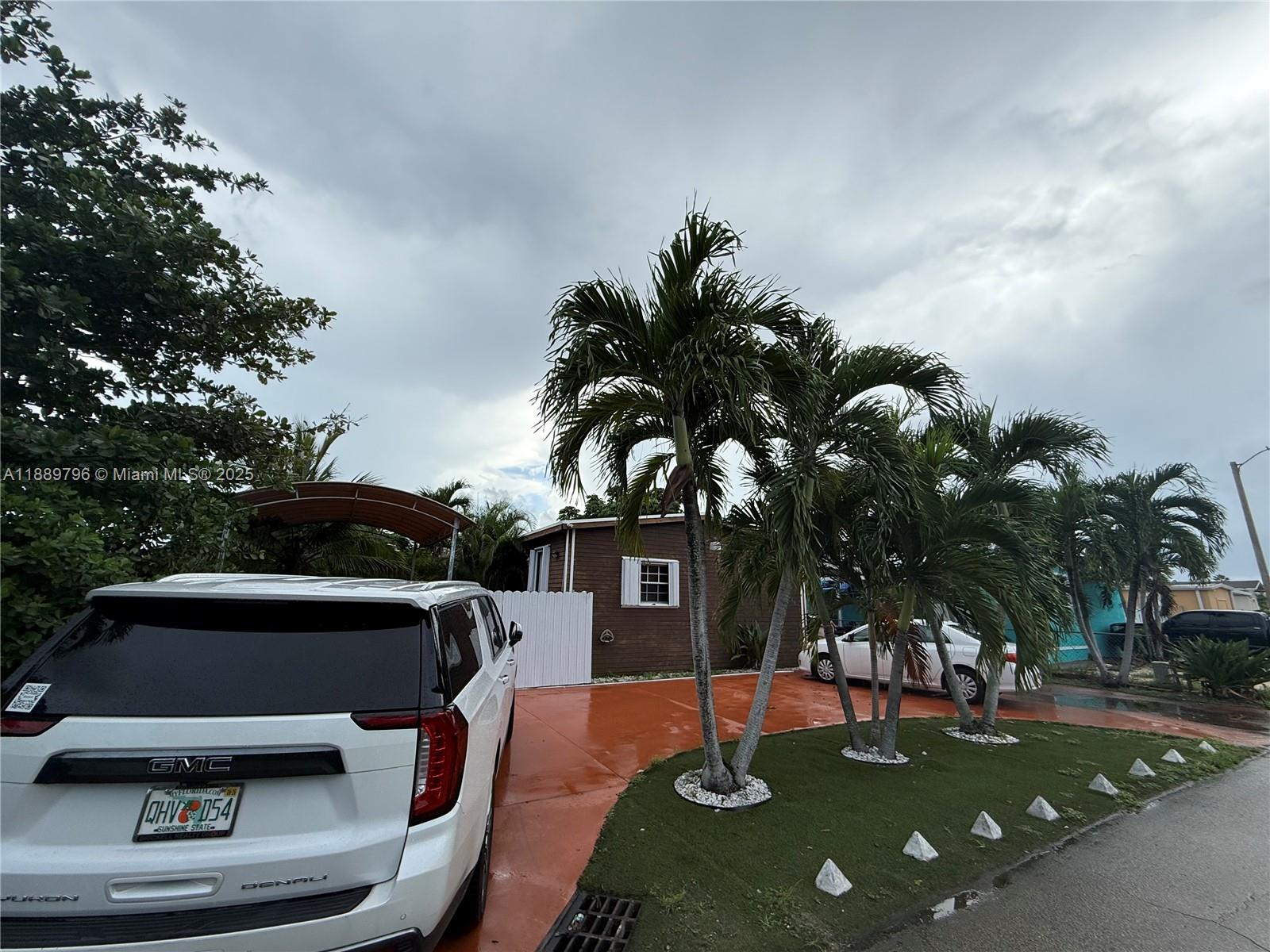 12850 Southwest 14th Street Miami, FL 33184 - Photo 11 of 12