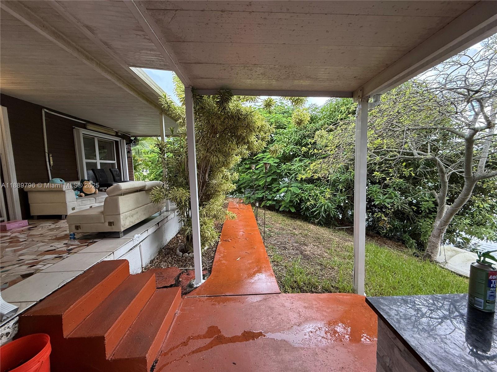 12850 Southwest 14th Street Miami, FL 33184 - Photo 6 of 12