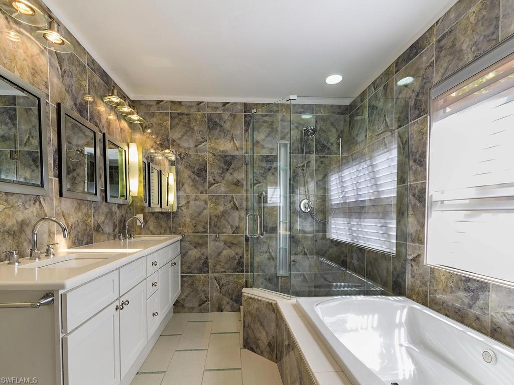 720 Reef Point Circle Naples, FL 34108 - Photo 8 of 18 Gallery Image 8