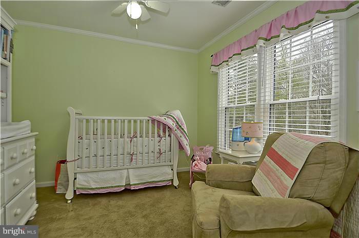 10824 Game Preserve Road Gaithersburg, MD 20879 - Photo 18 of 30 Bedroom 3
