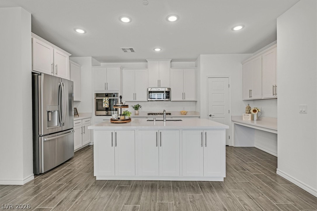 2555 Hampton Road, Unit 11203 Henderson, NV 89052 - Photo 7 of 50 Gallery Image 7