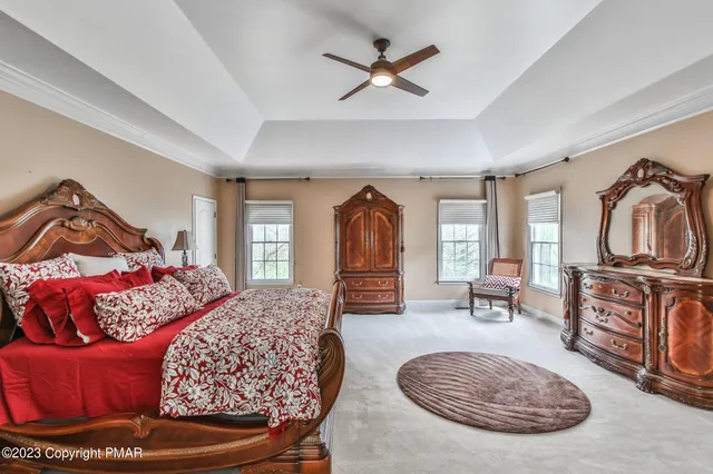 $775,000 | 353 Great Bear Way Road, East Stroudsburg, PA 18302