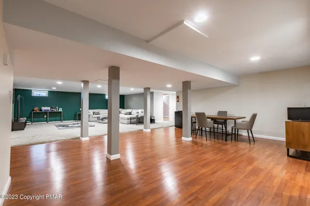 $775,000 | 353 Great Bear Way Road, East Stroudsburg, PA 18302