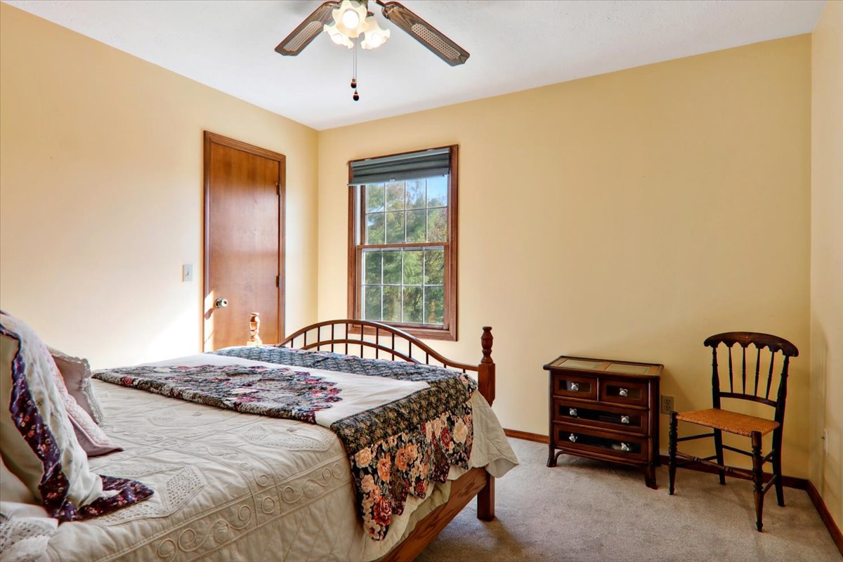 1305 Lismore Lane Normal, IL 61761 - Photo 22 of 51 Gallery Image 22