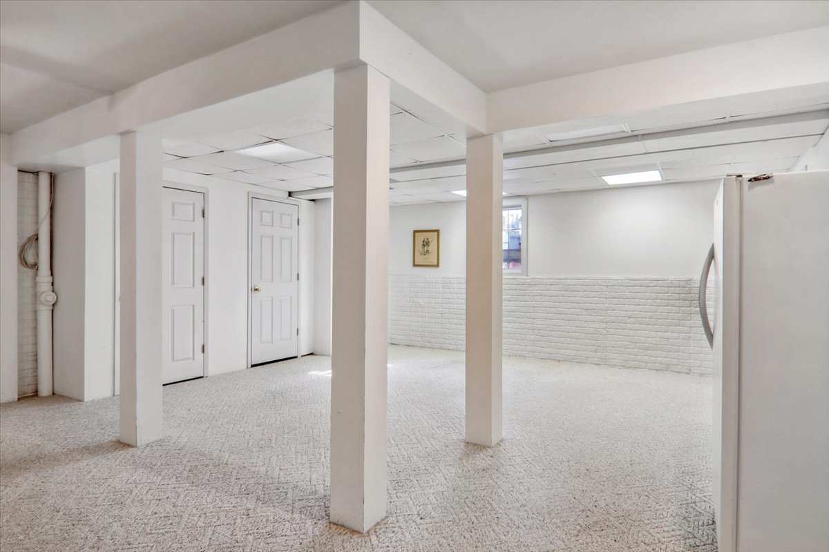 1305 Lismore Lane Normal, IL 61761 - Photo 29 of 51 Gallery Image 29