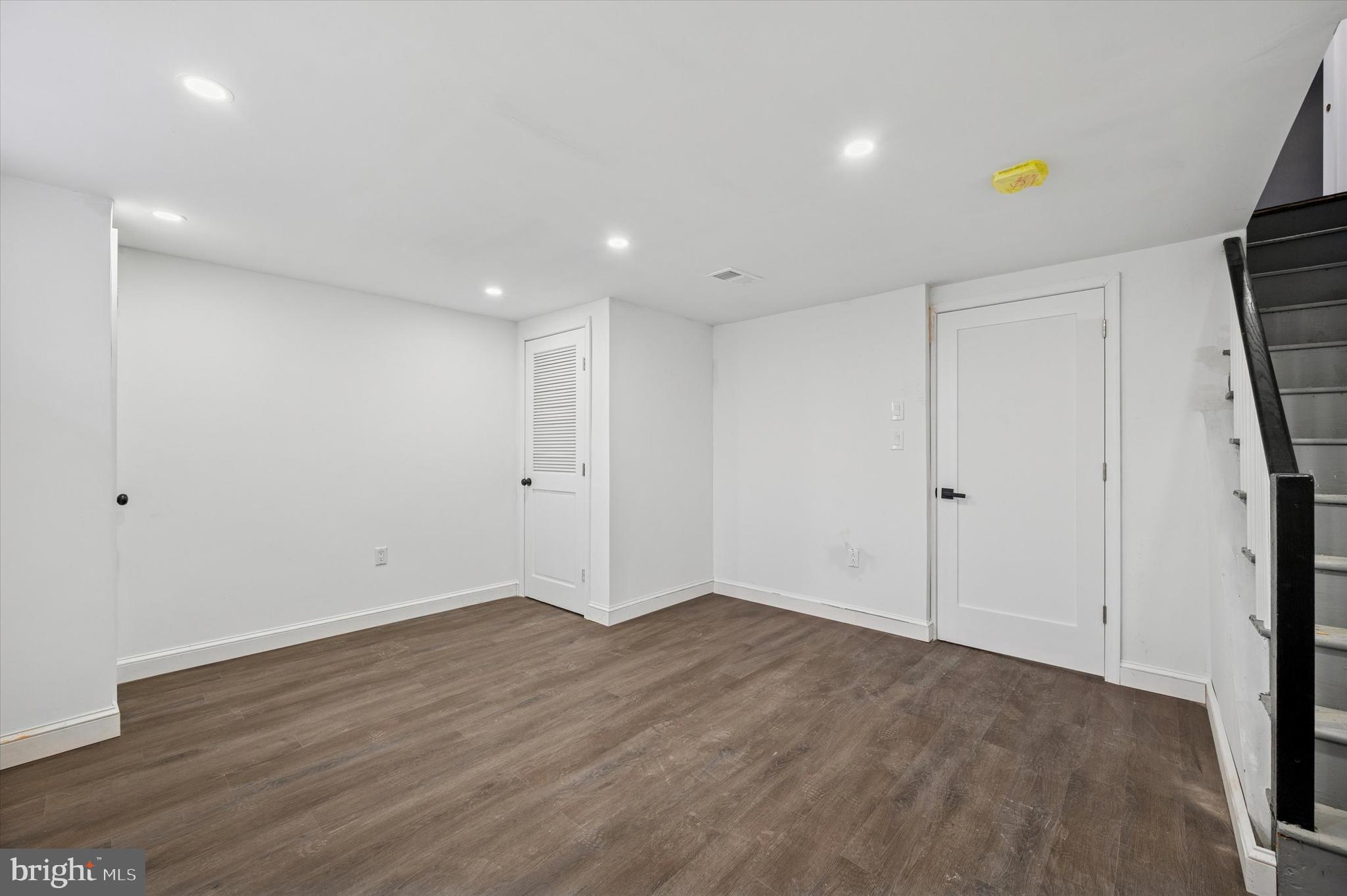 1010 Flanders Road Philadelphia, PA 19151 - Photo 8 of 15 Gallery Image 8