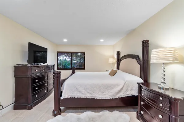 $6,000 | 250 South Ocean Boulevard, Unit 274, Delray Beach, FL 33483