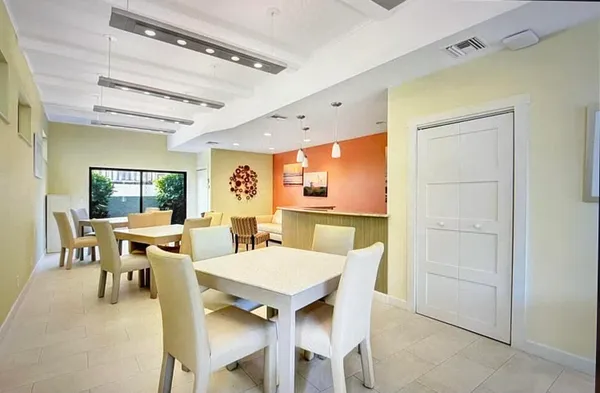 $6,000 | 250 South Ocean Boulevard, Unit 274, Delray Beach, FL 33483