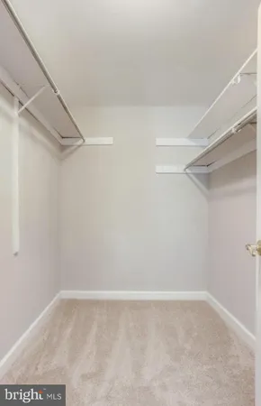 $2,300 | 527 Florida Avenue, Unit 104, Herndon, VA 20170