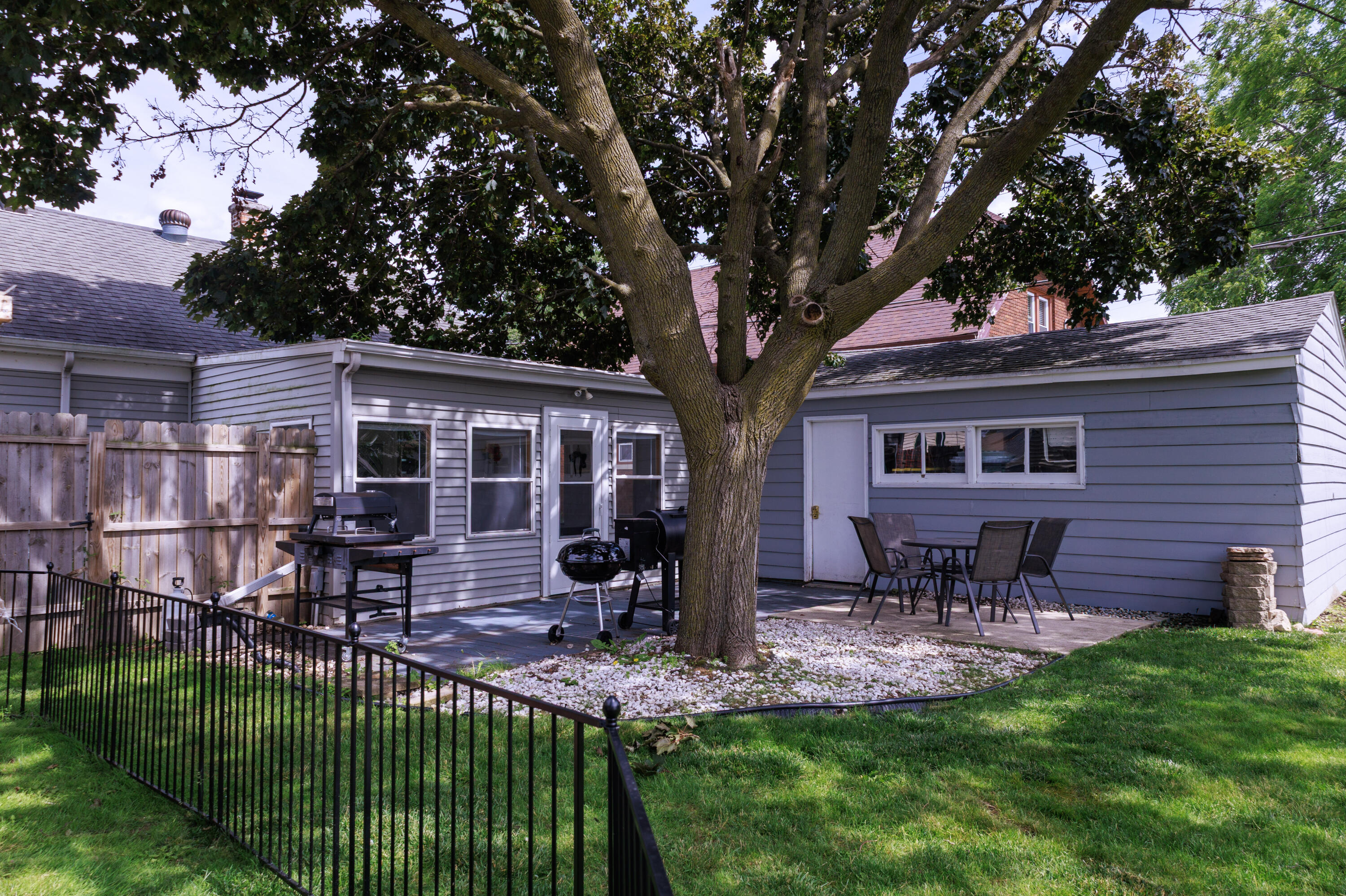 1736 Lathrop Avenue Racine, WI 53405 - Photo 39 of 43 65-4N3A7203
