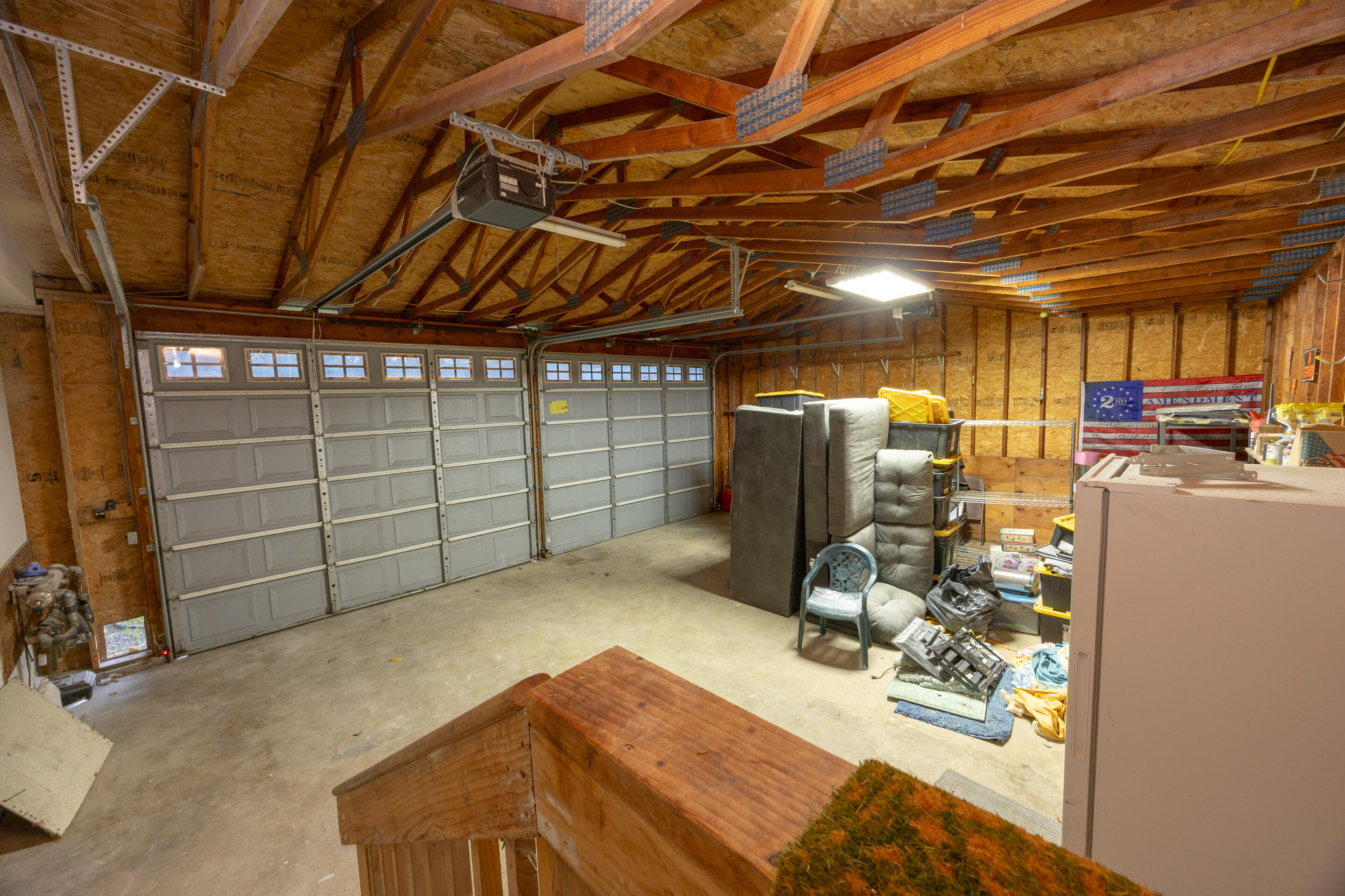 212 Martin Road Cave Junction, OR 97523 - Photo 14 of 23 212-38