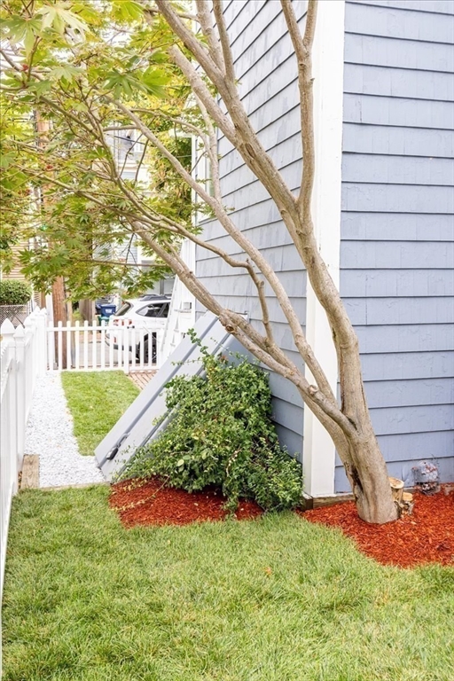 8 Watson Street, Unit 8 Cambridge, MA 02139 - Photo 33 of 35