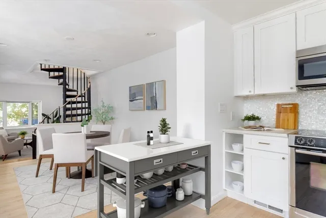 $1,199,900 | 8 Watson Street, Unit 8, Cambridge, MA 02139