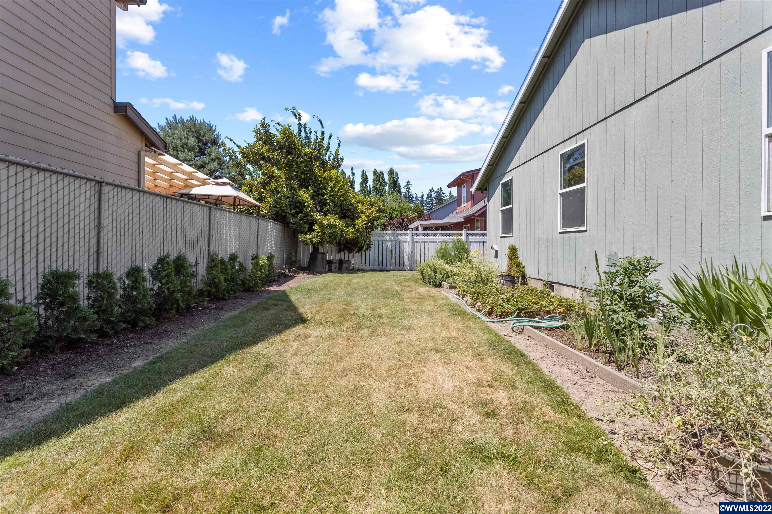 858 Rupp Avenue Northeast Keizer, OR 97303 - Photo 29 of 30 Gallery Image 29