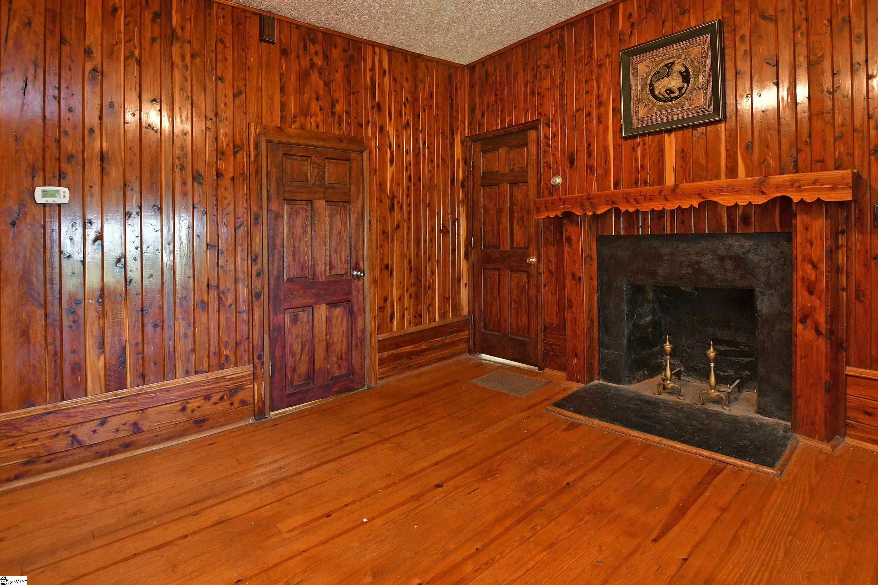 329 Aiken Road Woodruff, SC 29388 - Photo 14 of 24