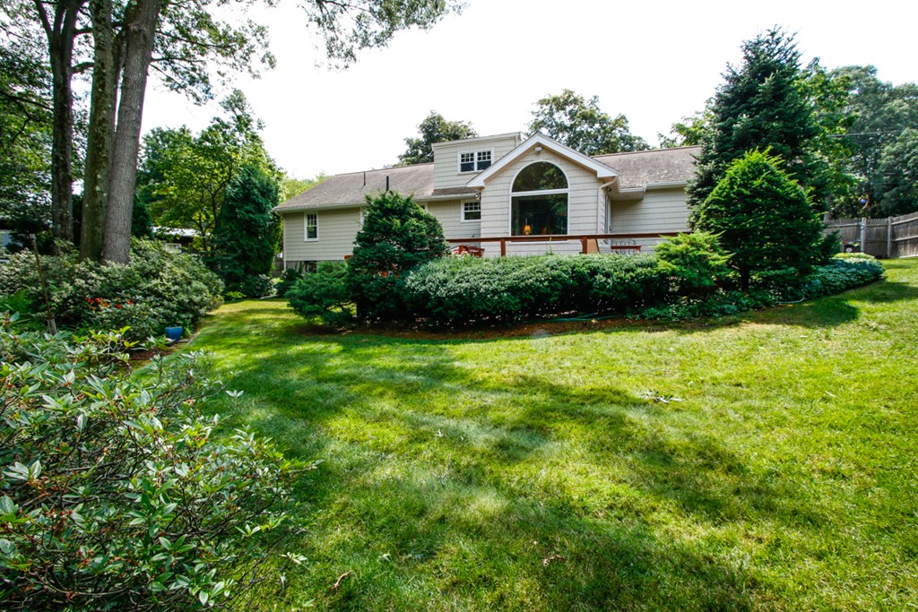 5 Longbow Road Lynnfield, MA 01940 - Photo 17 of 22 Gallery Image 17