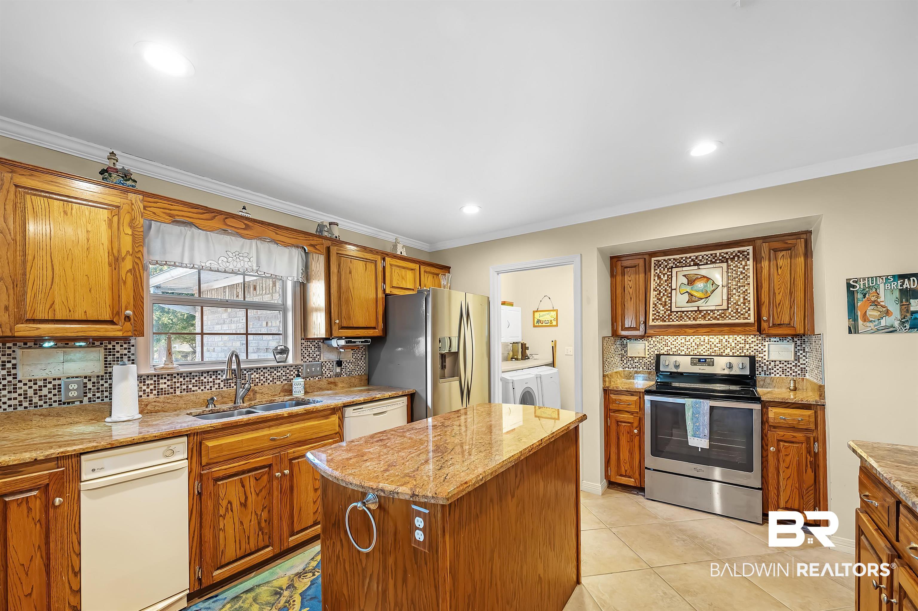 8131 Bay View Drive Foley, AL 36535 - Photo 13 of 51 Kitchen