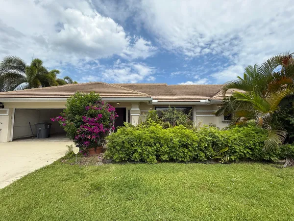 $3,990 | 9215 Sun Pointe Drive, Boynton Beach, FL 33437
