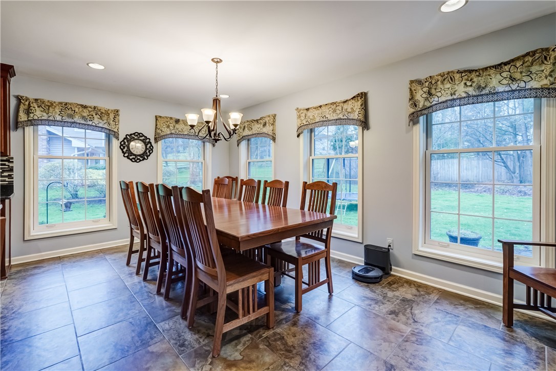 71 Clarkes Crossing Perinton, NY 14450 - Photo 12 of 31