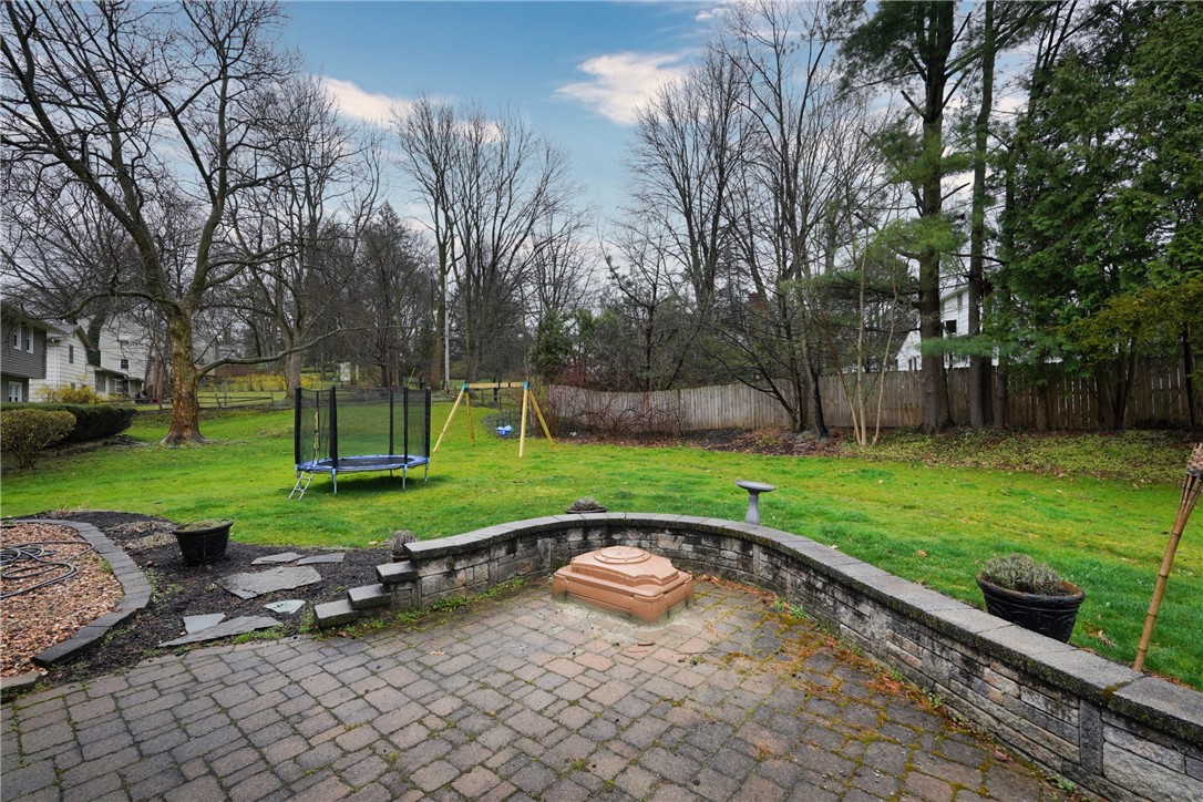 71 Clarkes Crossing Perinton, NY 14450 - Photo 3 of 31