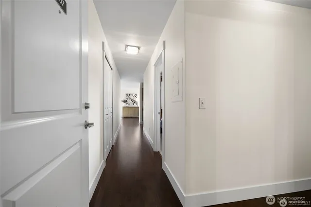 $569,900 | 120 Northwest 39th Street, Unit 407, Seattle, WA 98107