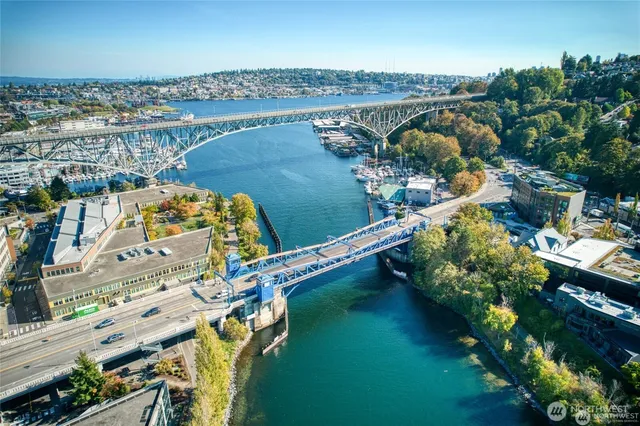 $569,900 | 120 Northwest 39th Street, Unit 407, Seattle, WA 98107