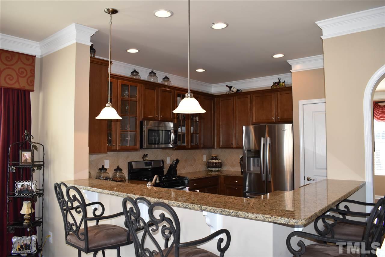 9130 Falkwood Road Raleigh, NC 27617 - Photo 3 of 23 Refrigerator conveys