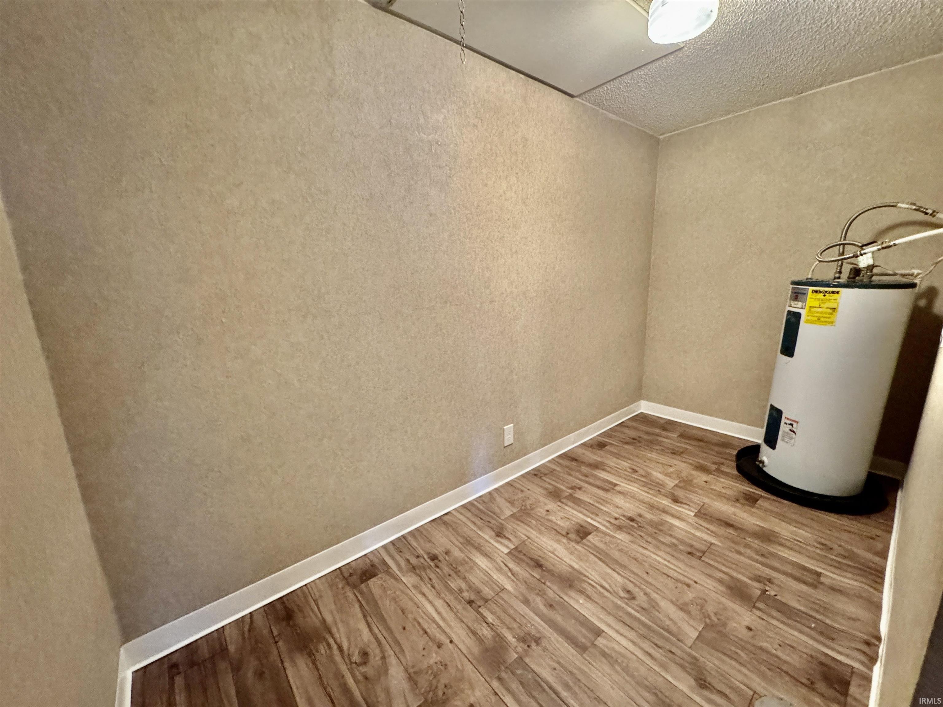 3032 East Amy Lane Bloomington, IN 47408 - Photo 4 of 7