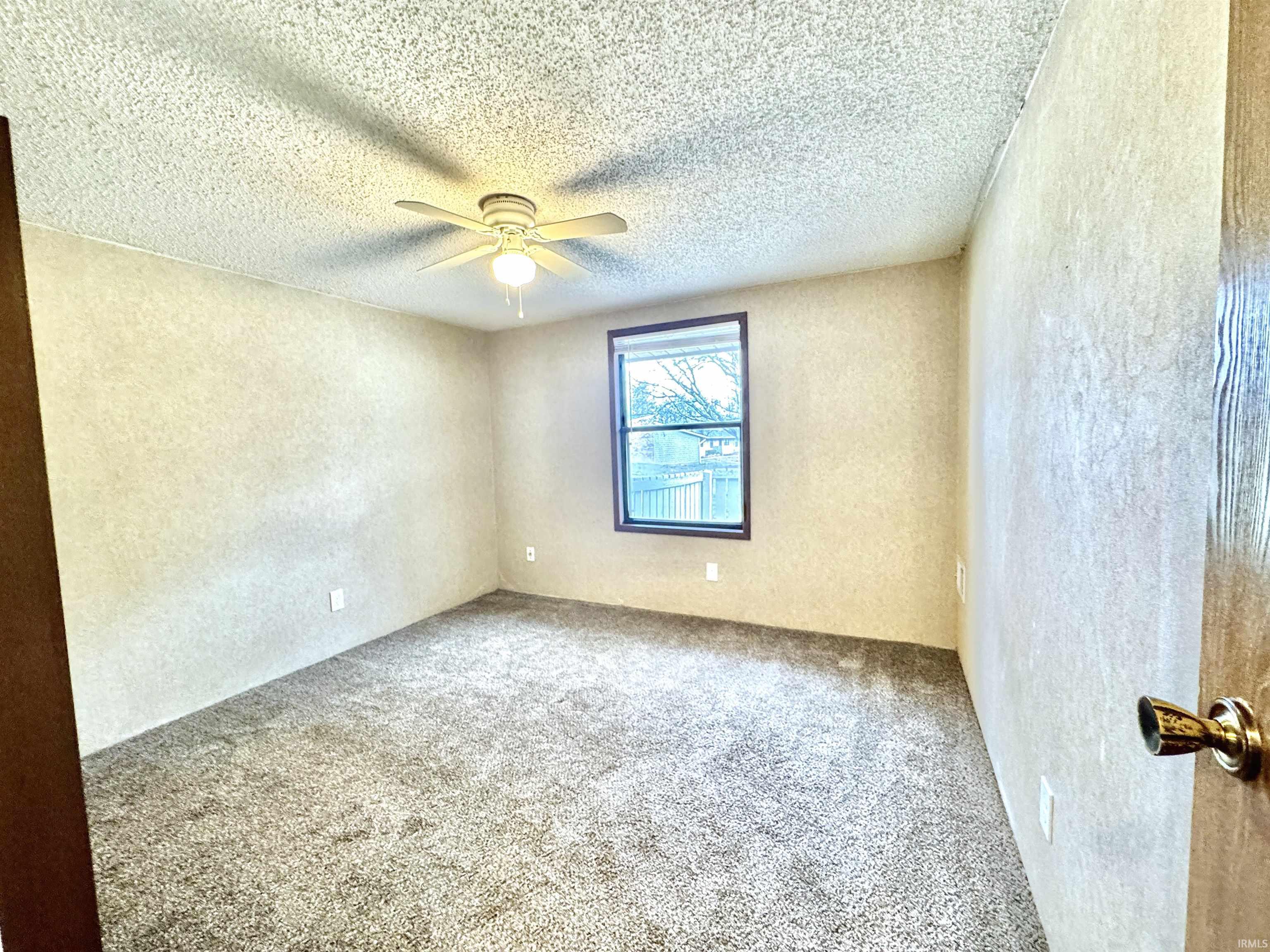 3032 East Amy Lane Bloomington, IN 47408 - Photo 5 of 7