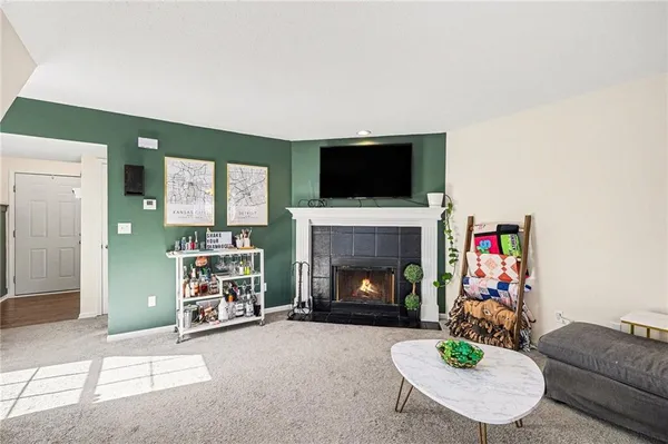 $225,000 | 5581 Northwest Sunrise Meadow Lane, Lee's Summit, MO 64064