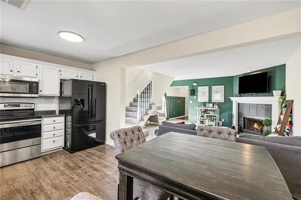 $225,000 | 5581 Northwest Sunrise Meadow Lane, Lee's Summit, MO 64064