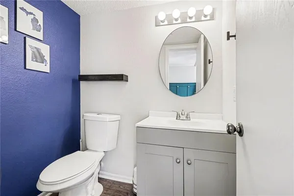 $225,000 | 5581 Northwest Sunrise Meadow Lane, Lee's Summit, MO 64064