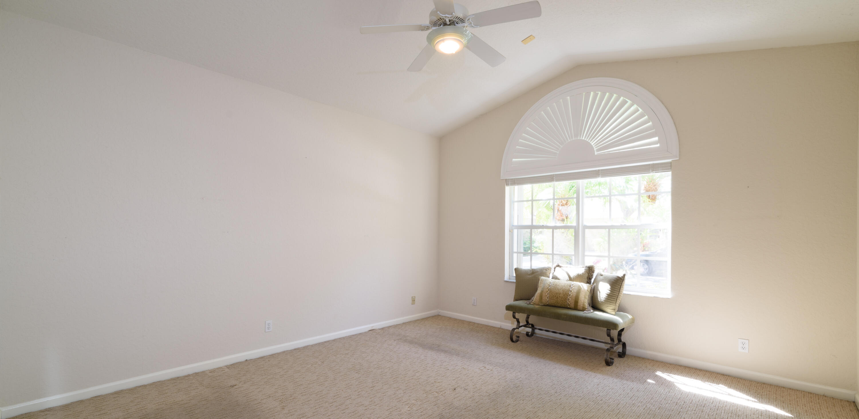 10102 Diamond Lake Road Boynton Beach, FL 33437 - Photo 12 of 20 GUEST