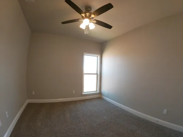 $2,100 | 2713 138th Street, Lubbock, TX 79423
