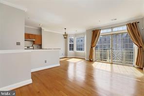 46390 Monocacy Square Sterling, VA 20165 - Photo 3 of 20 Main Lvl: open concept living/dining/kitchen