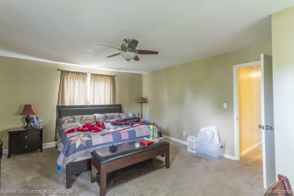 8991 Farmington Road Livonia, MI 48150 - Photo 16 of 31 23-Farmington_8991.jpg
