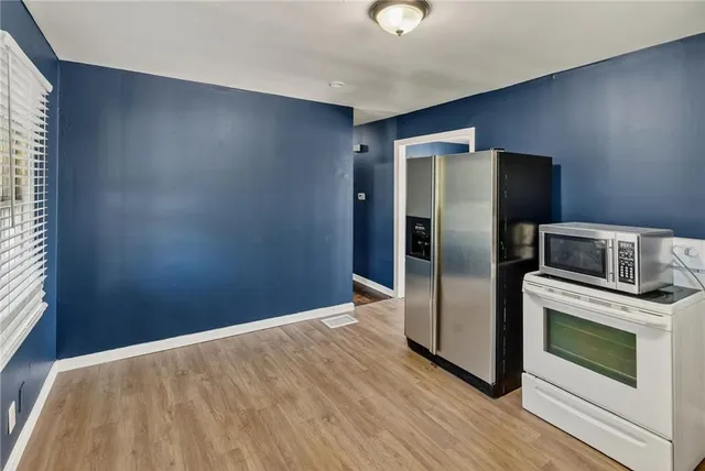 $239,000 | 1003-1005 West College Street, Independence, MO 64050