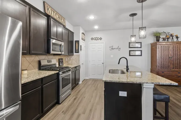 $299,000 | 3519 Topango Drive, Pasadena, TX 77504