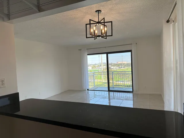 $2,200 | 505 South Pine Island Road, Unit 407B, Plantation, FL 33324