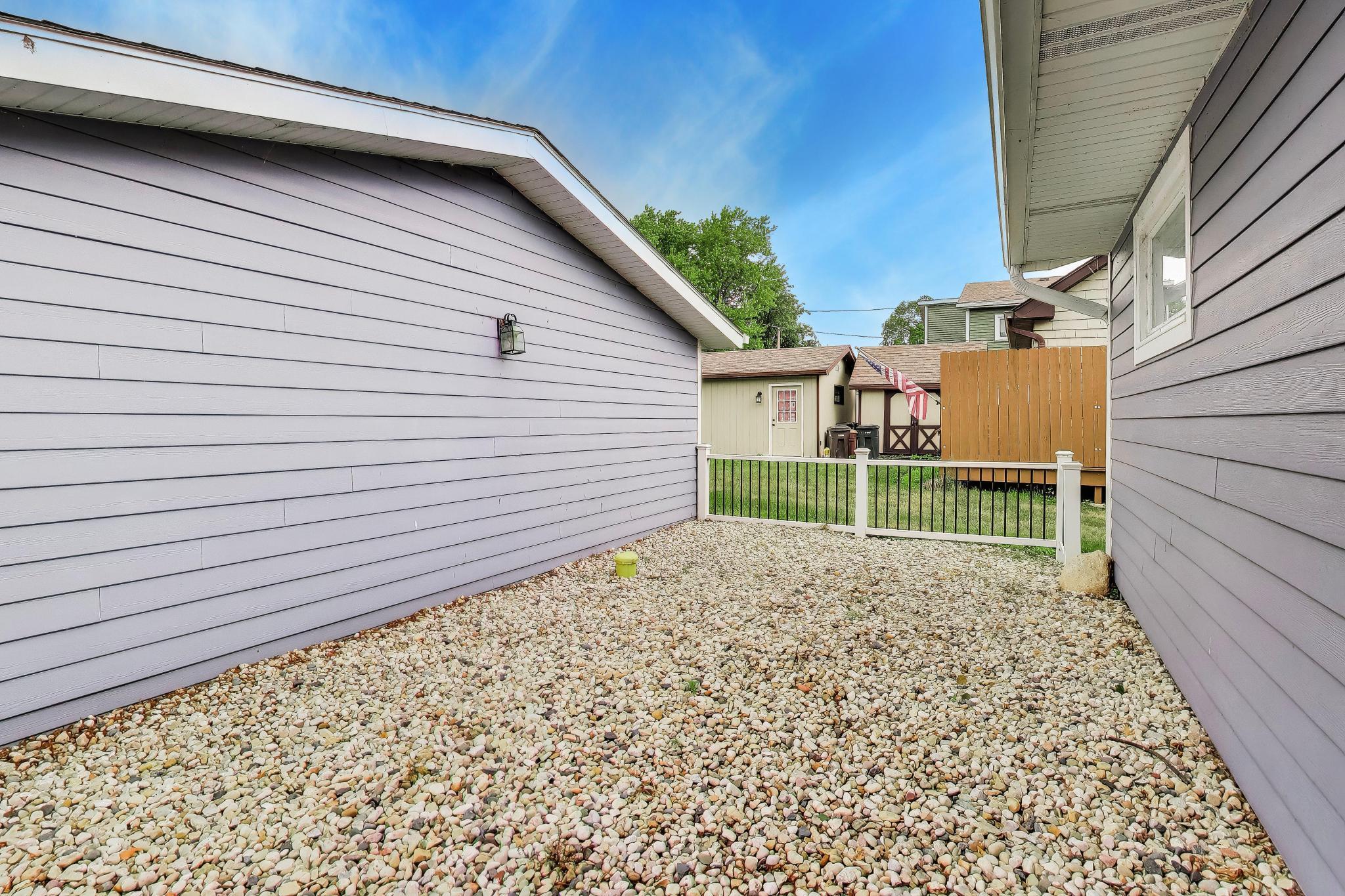 616 Inlet Shore Drive Delavan, WI 53115 - Photo 31 of 34 ad_0003