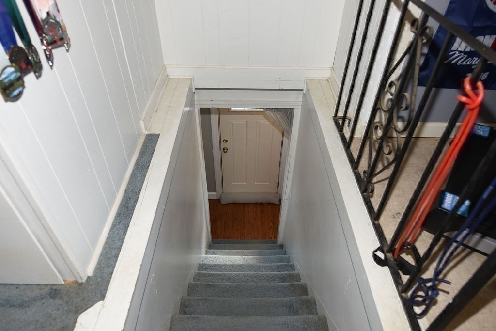 106 Rinaldo Road Weymouth, MA 02191 - Photo 21 of 39 a view of a stairs