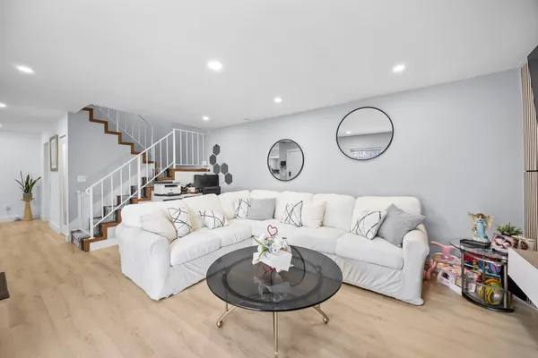 $2,500 | 12049 Basin Street North, Wellington, FL 33414