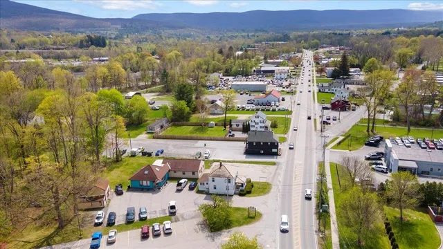 $575,000 | 203-205 Northside Drive, Bennington, VT 05201