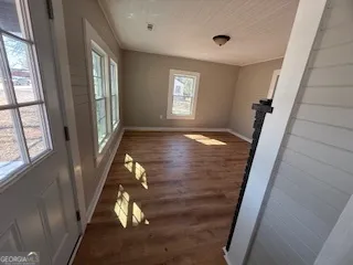 $1,300 | 221 North Forest Avenue, Hartwell, GA 30643