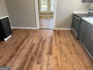 $1,300 | 221 North Forest Avenue, Hartwell, GA 30643