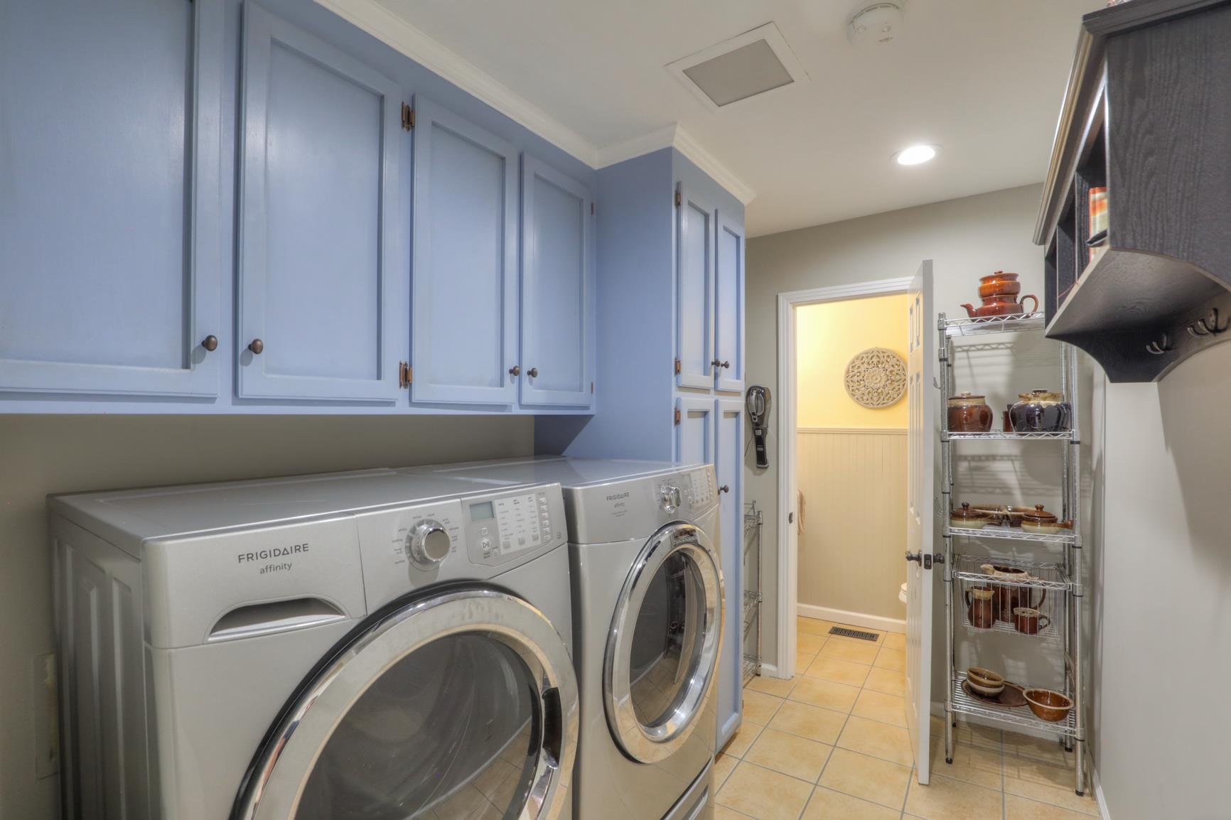 416 Rolling Mill Road Old Hickory, TN 37138 - Photo 13 of 30 Large laundry area with powder room off the kitchen.