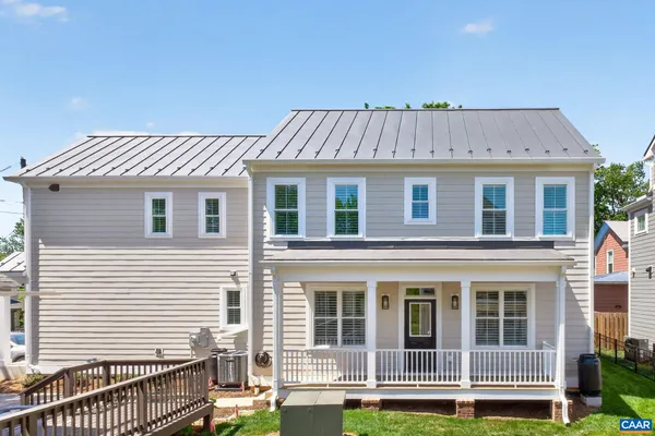 $3,375 | 1003 King Street, Charlottesville, VA 22903